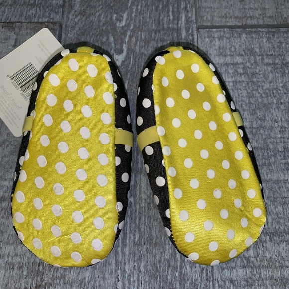 Baby Starters Polkadot Crib Shoes - Picture 5 of 7